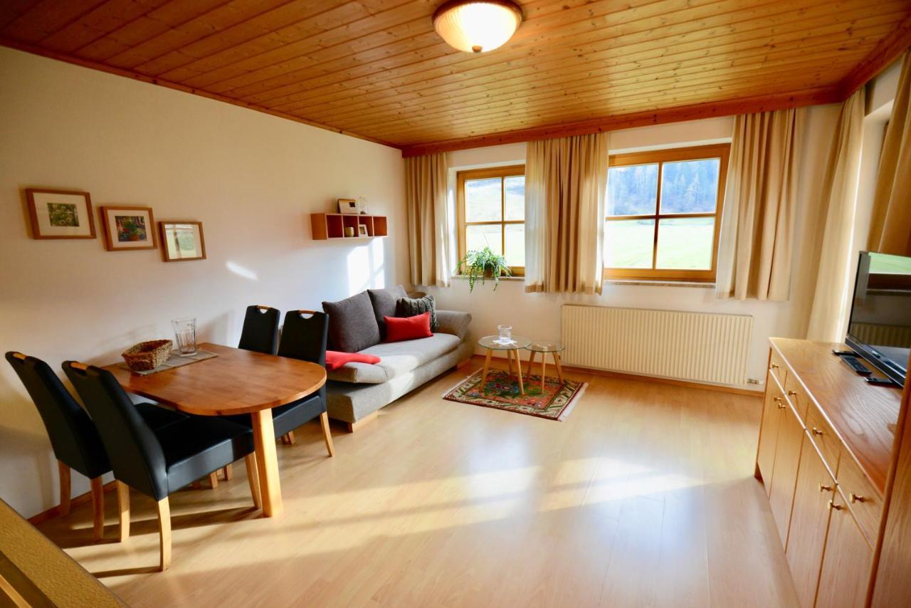 Haus Margit Apartment Sankt Johann im Pongau Exterior photo